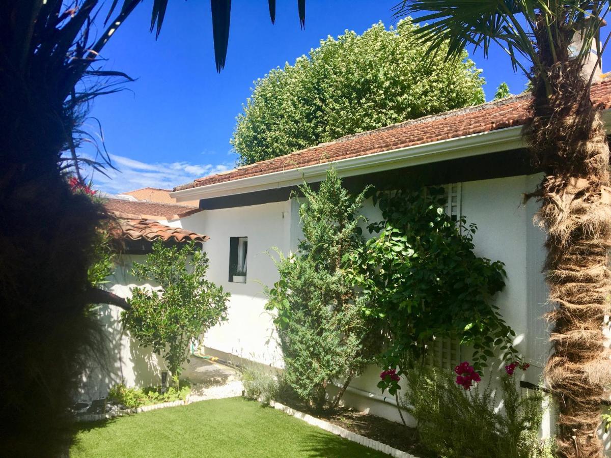 Maison D'Hotes Romarine ル・ブスカ エクステリア 写真
