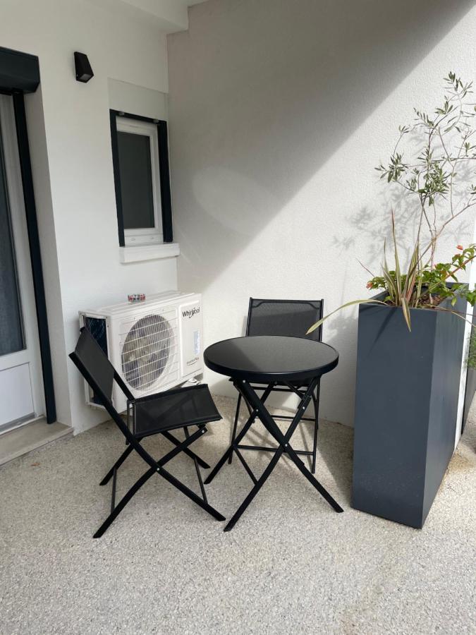 Maison D'Hotes Romarine ル・ブスカ エクステリア 写真